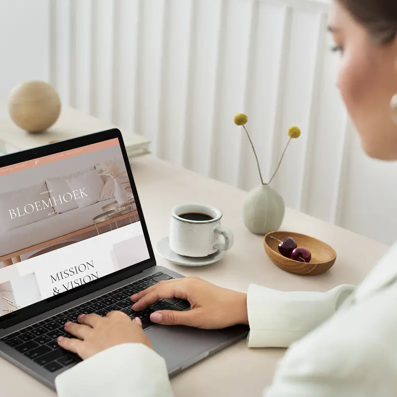 Bloemhoek Guesthouse — Web Design